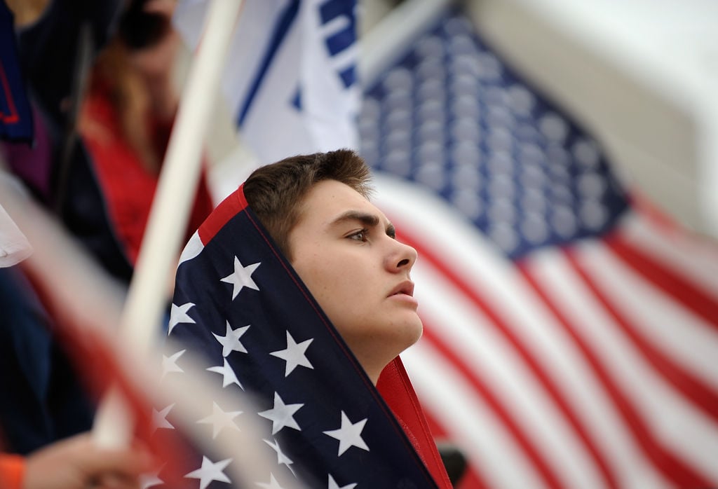 At rally, Missourians and lawmakers praise Trump, slam McCaskill