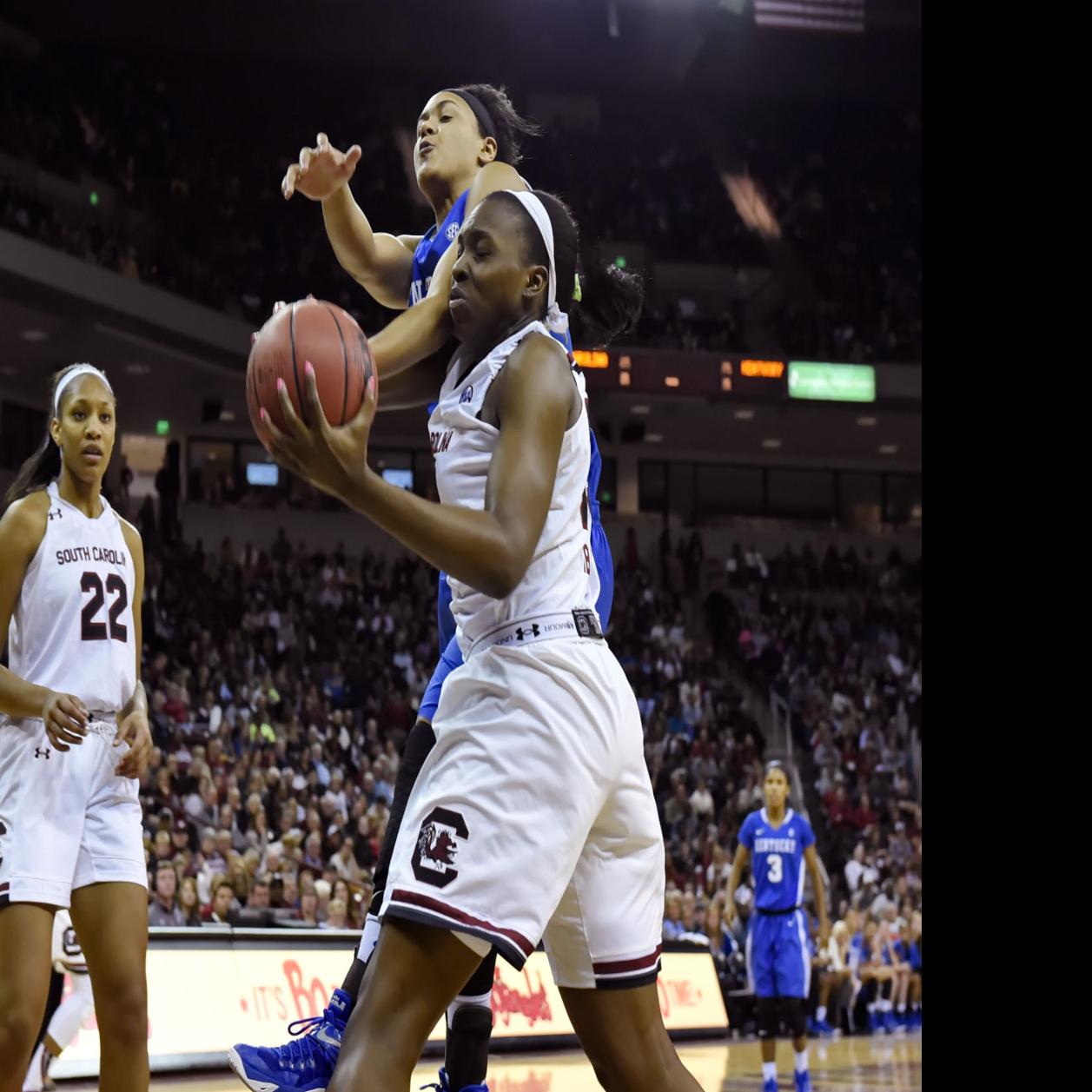 No 1 South Carolina S Height Might Pose Problems For Missouri
