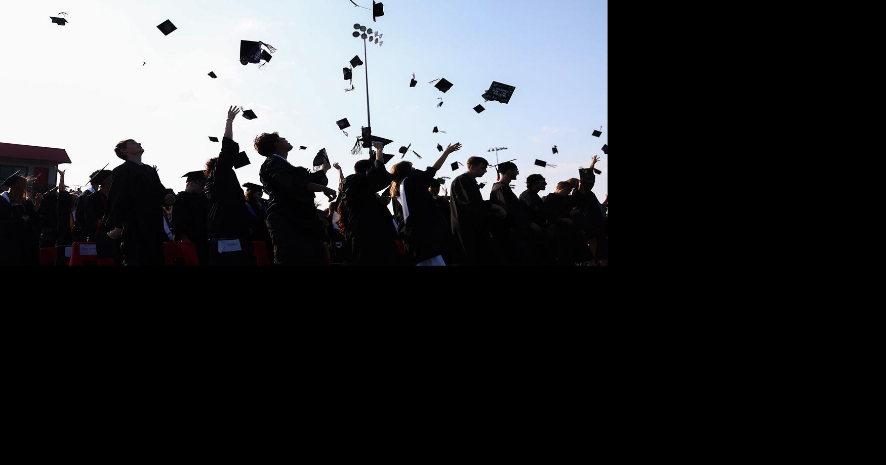 'The next chapter:' 125 seniors graduate from Southern Boone