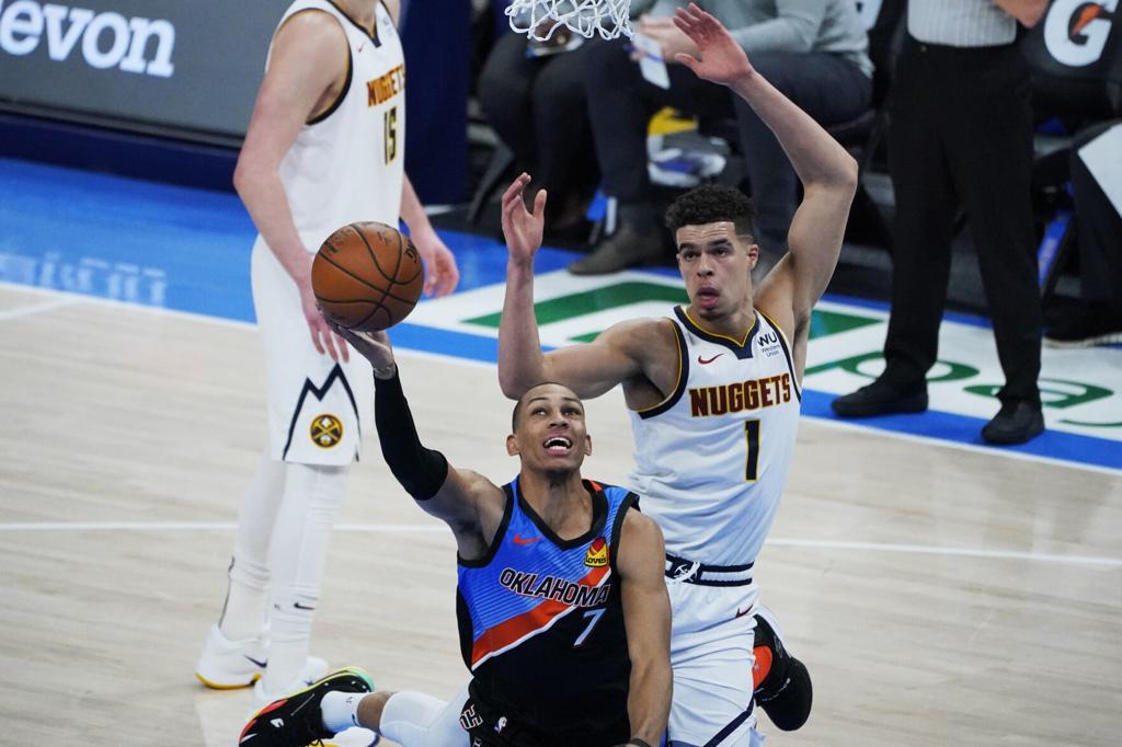 Nikola Jokic, Nuggets crush Knicks as Denver improves to .500