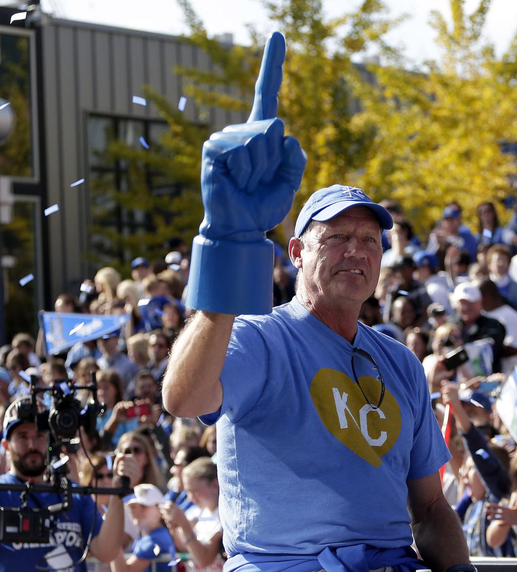 PHOTO GALLERY: Royals World Series Parade, Pro Sports