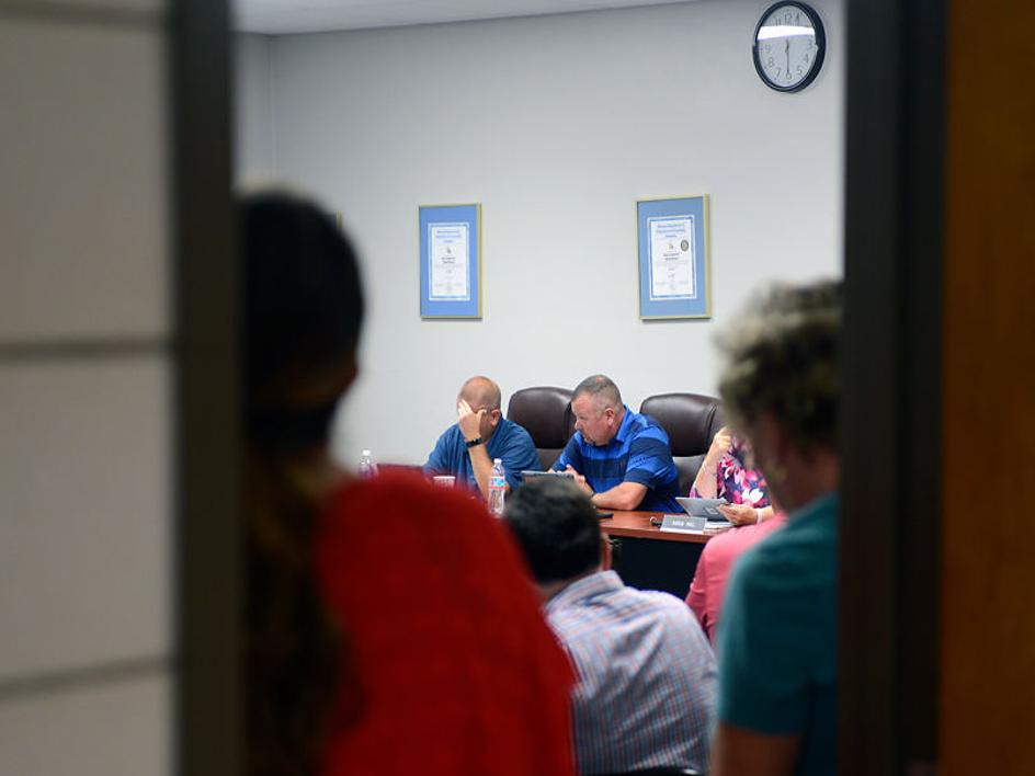 As Silence Cloaks Allegations Of Violent Bullying In A Tiny Community A News Weekly Fights Back With Facts K 12 Education Columbiamissourian Com