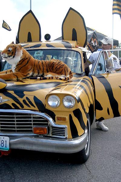 Tigermobile Part Of Mu Tailgate Scene Other Sports Columbiamissourian Com 1.4 out of 5 stars from 181 genuine reviews on australia's largest opinion site productreview.com.au. tigermobile part of mu tailgate scene