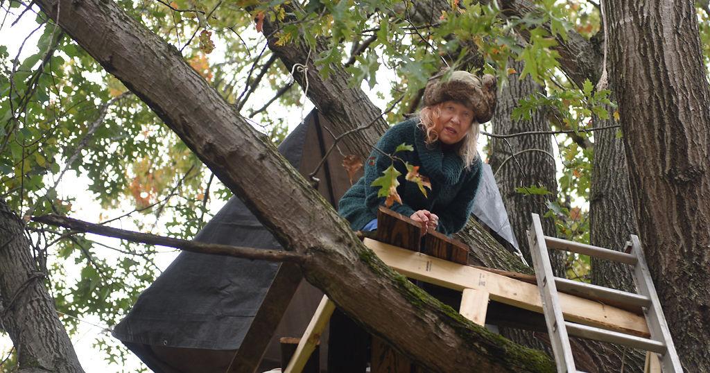 Tree defender Sutu Forté trial set for end of July | Local ...