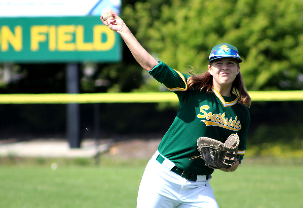 Abby Hay: In a league of her own | Prep Sports | columbiamissourian.com