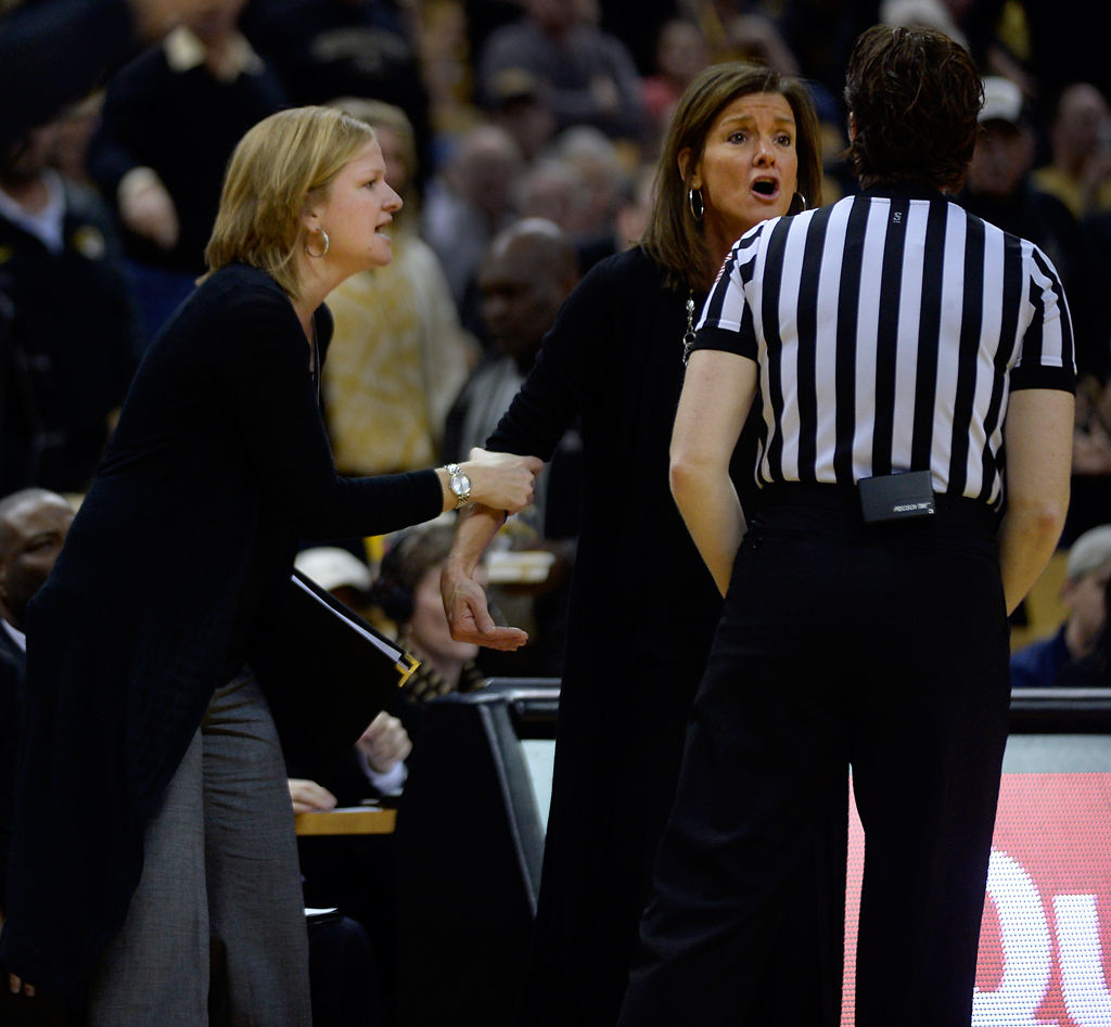 No. 21 Missouri women's basketball loses to in lackluster