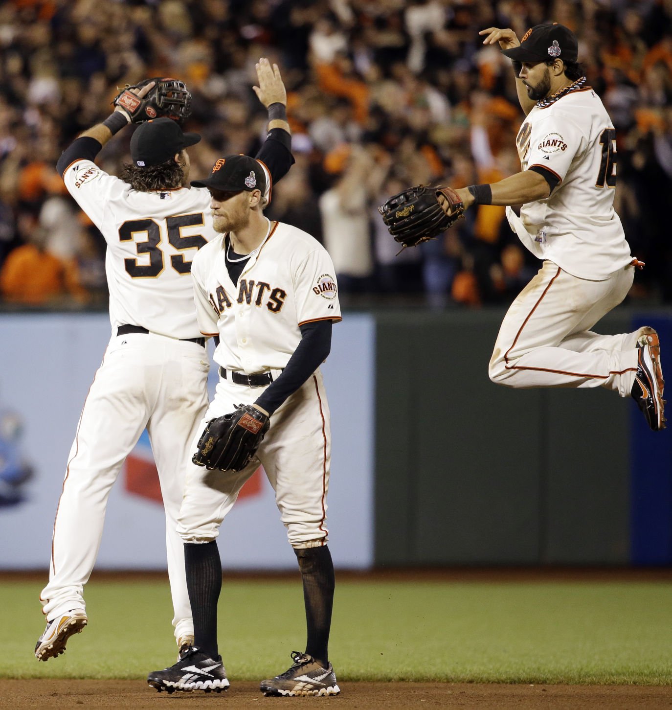 WORLD SERIES: San Francisco Giants jump to 2-0 lead over Detroit Tigers