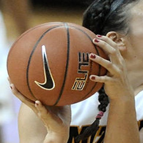 Experience And Size Helps Mu Women S Basketball Team Find Success