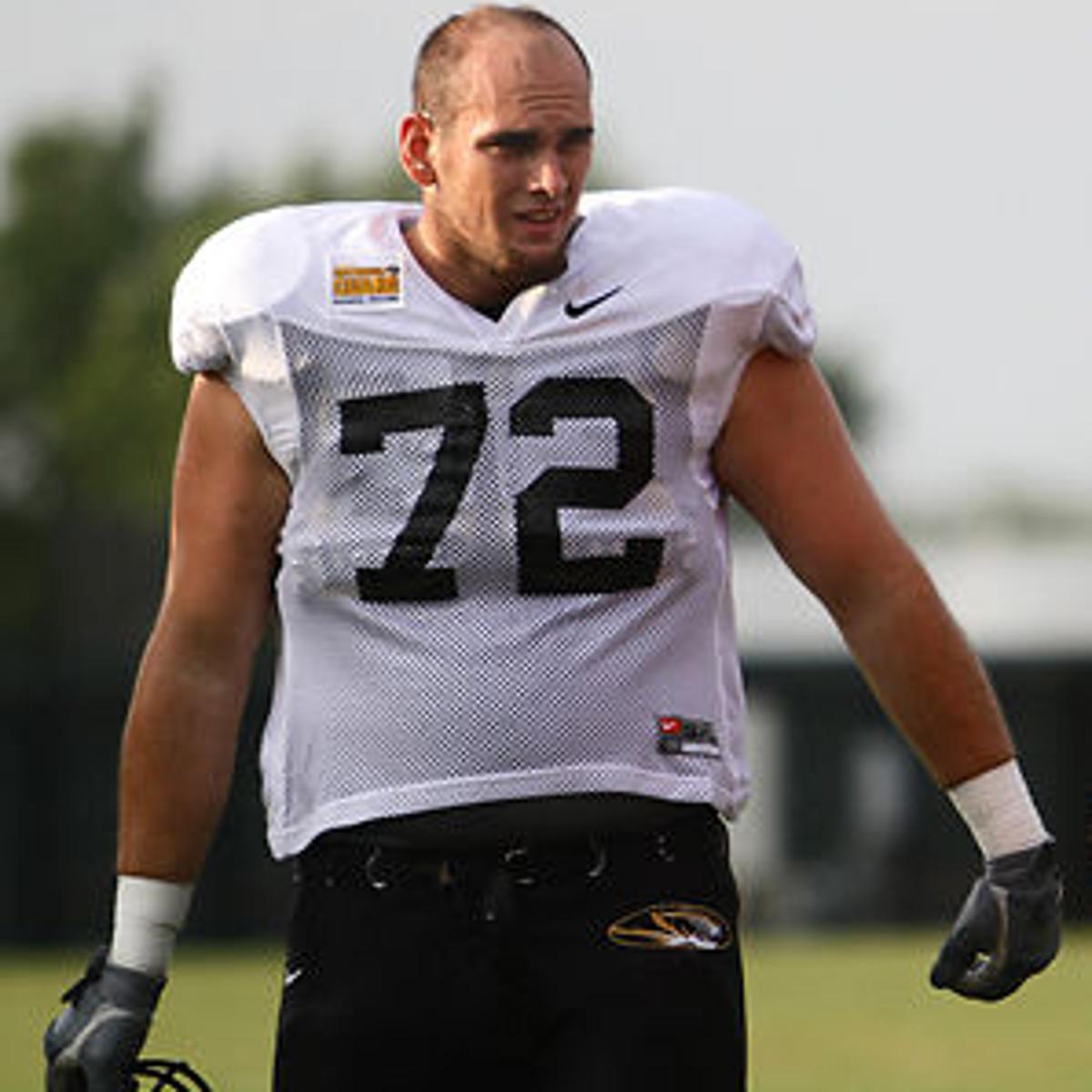 Update Missouri Left Tackle Out For Season With Knee Injury