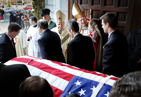 St. Louis Cardinals legend Stan Musial remembered during funeral