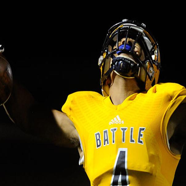 Battle Football S Mcquitty Commits To Nebraska Prep Sports