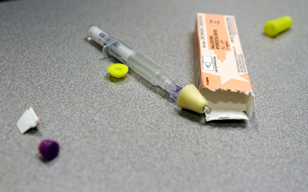 HyVee offering naloxone at pharmacies Local