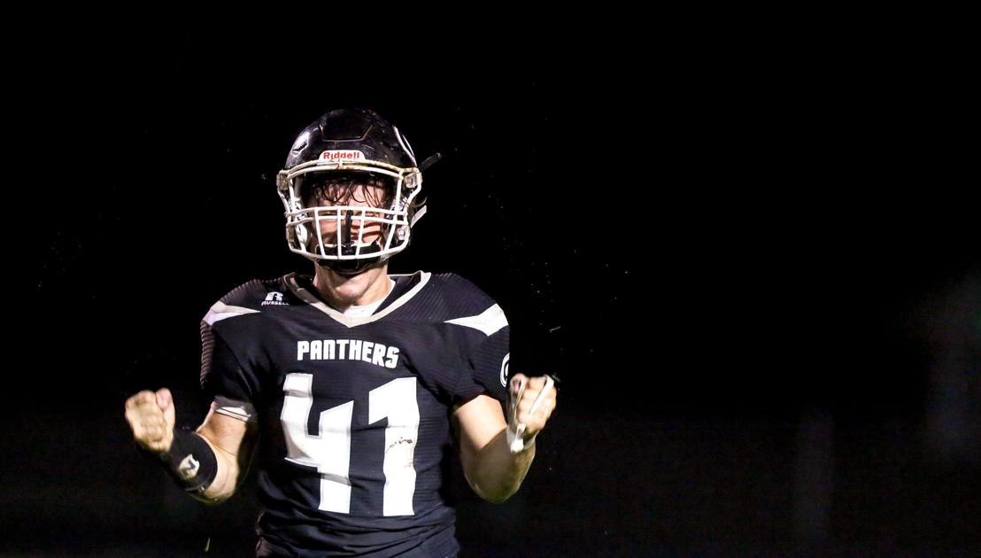 Centralia High School Linebacker Luke Hunter Celebrates After A