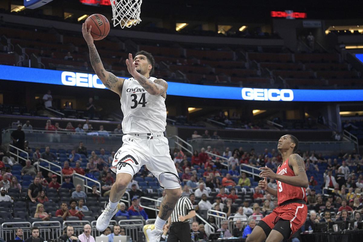 College Basketball Roundup Big Blue Back On Top Of Sec Other
