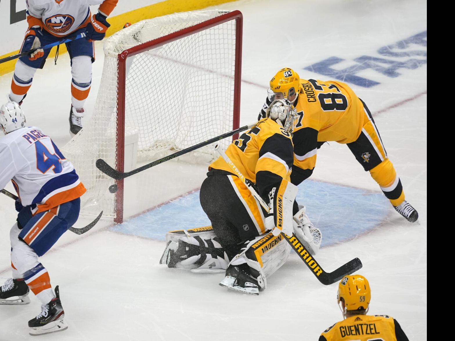 Jarry makes 46 saves in return from injury as Penguins slide to