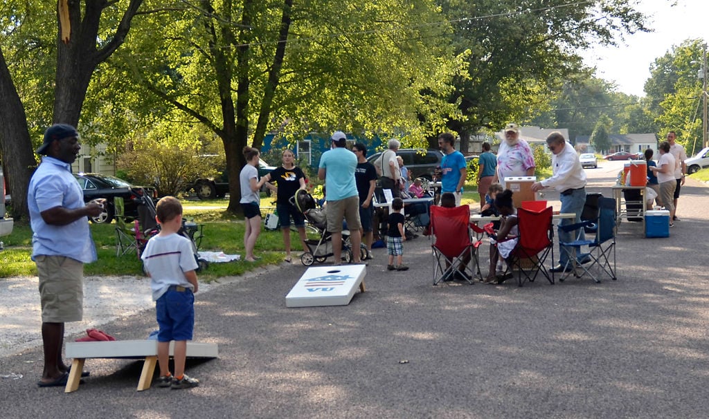 Ridgeway Neighborhood Residents Mix And Mingle At Block Party Local