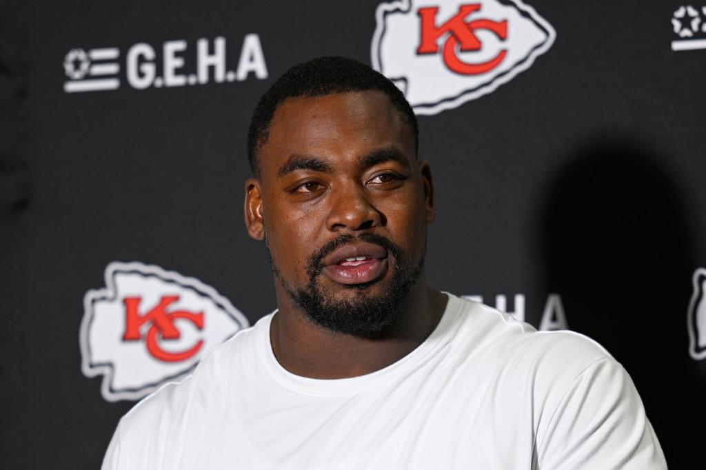 Chiefs' Chris Jones deactivates social media after costly mistake in loss  to Jaguars | Pro Sports | columbiamissourian.com