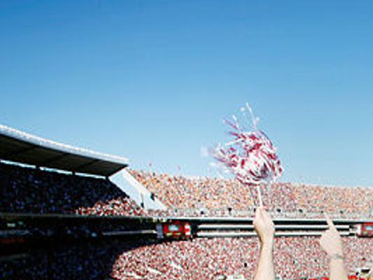 Tailgates Rituals And Attire A Look At Game Day Across The Sec