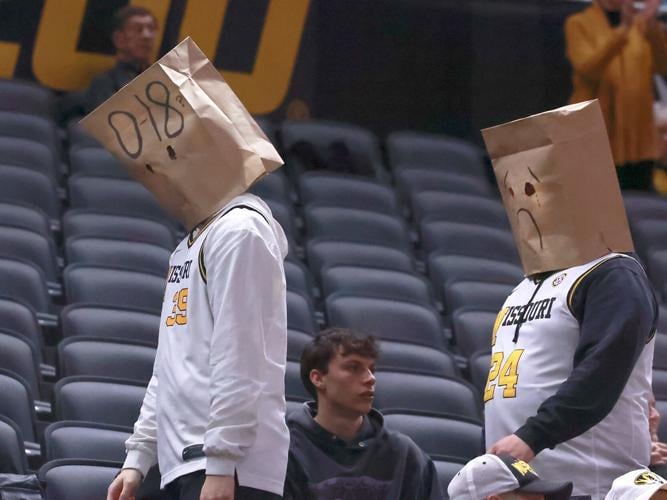 Mizzou finishes winless at home in SEC play after lopsided loss to No