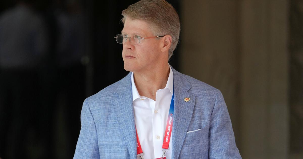 Clark Hunt: Chiefs to unveil stadium renderings later this year ahead of their move to Kansas | Pro Sports | columbiamissourian.com