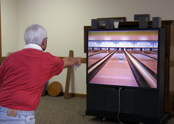 Seniors strike it big with virtual bowling Other Sports columbiamissourian