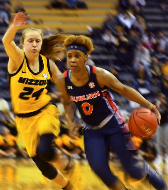 Missouri Jordan Chavis Guards Auburn Daisa Alexander Photos