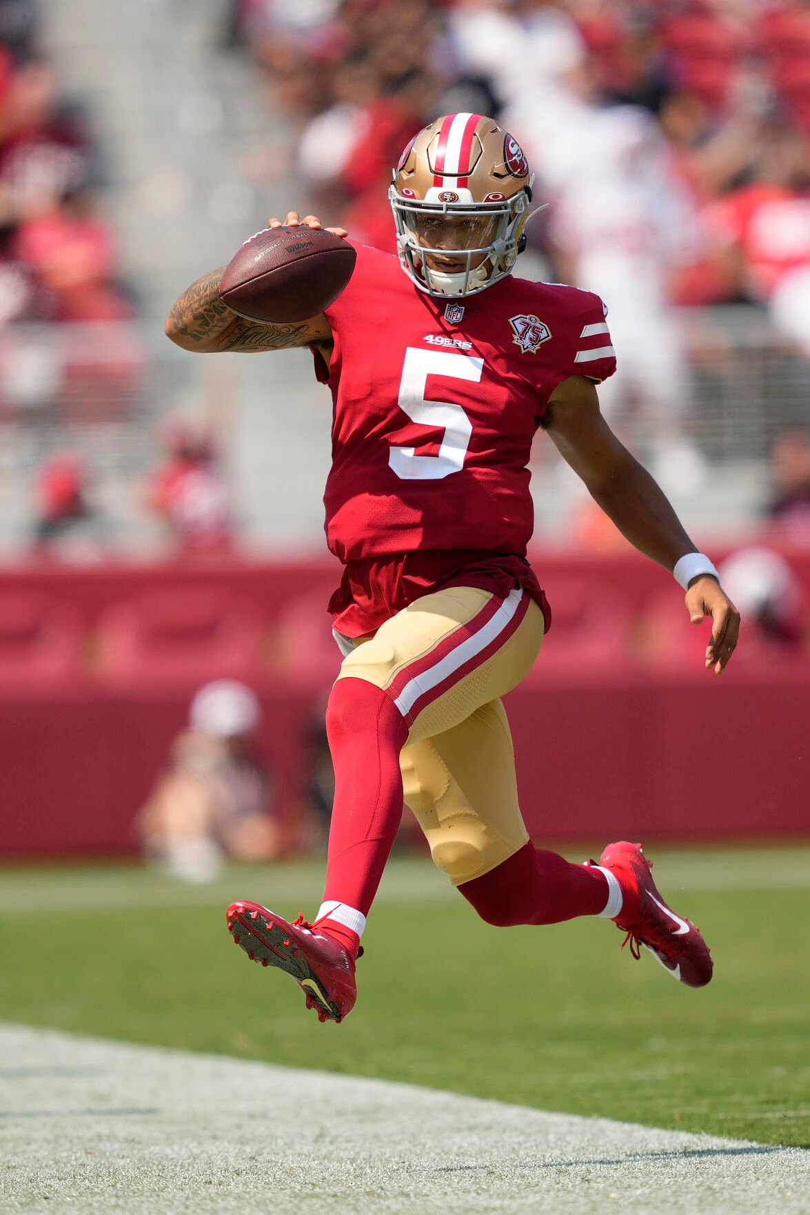 Trey Lance touchdown video: 49ers rookie QB throws 80-yard touchdown in  preseason - DraftKings Network