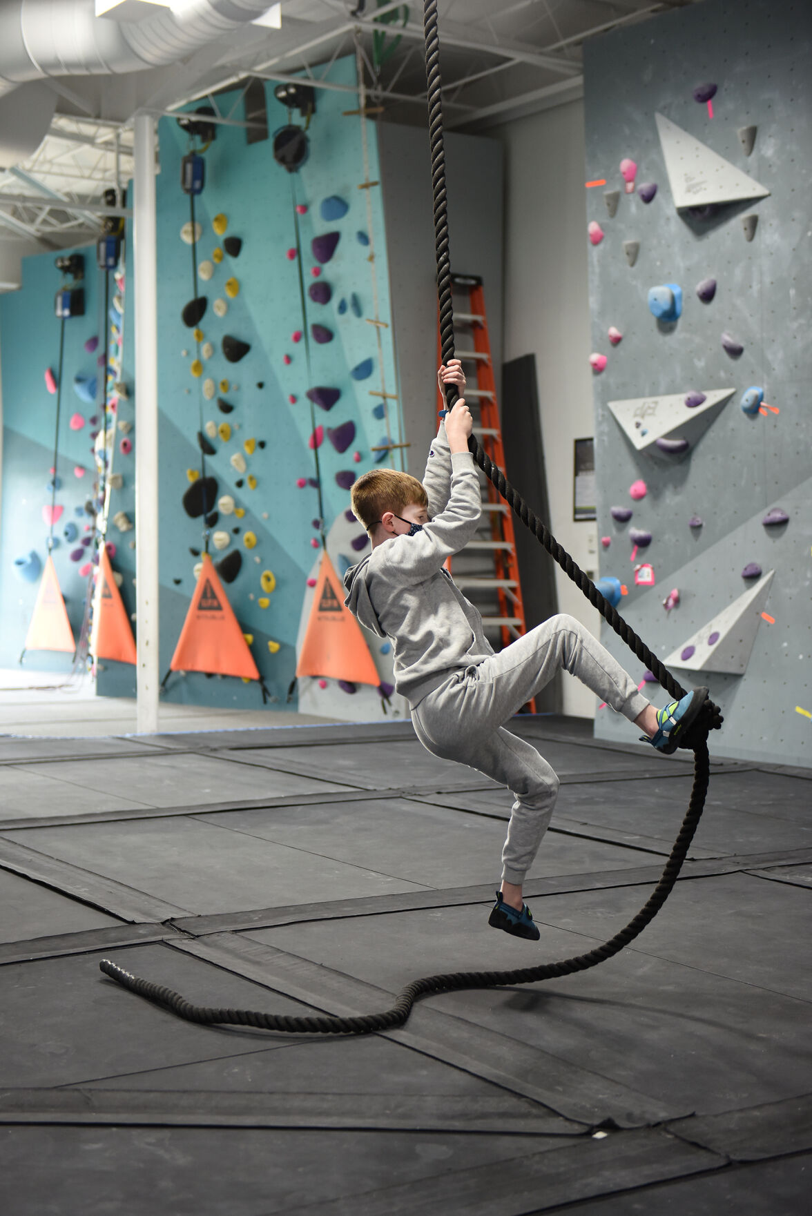 CoMo Rocks Climbing Gym  REEL ROCK 17 IS THIS FRIDAY! 🧗‍♀️ Don