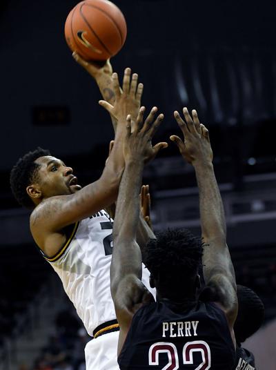 Defensive Miscues Burn Missouri In Loss To Temple Mizzou Men S