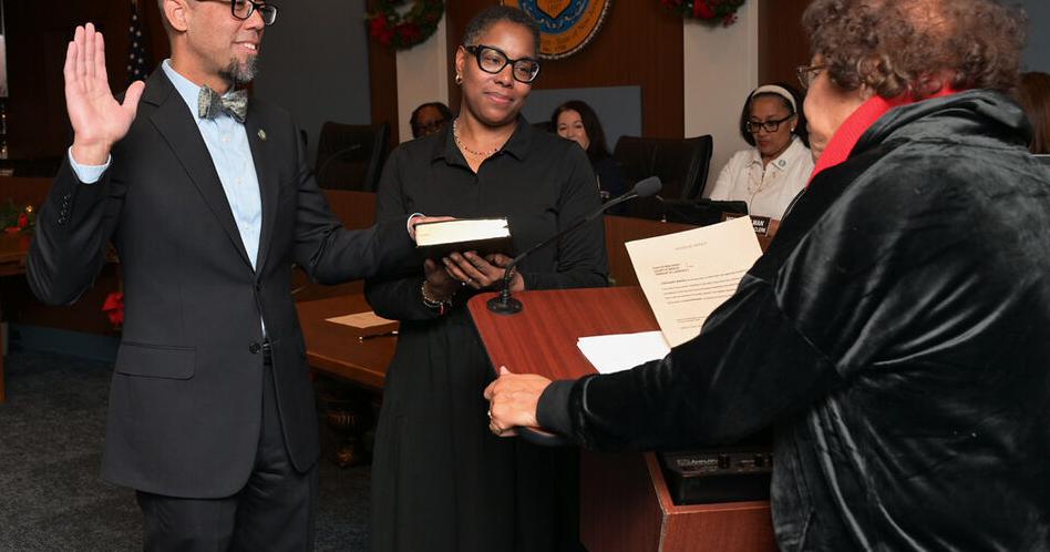 Lawrence council selects Christopher Bobbitt as mayor