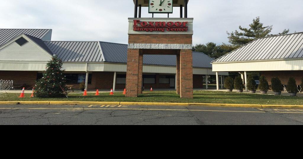 Foxmoor Shopping Center’s next great hope food trucks Robbinsville