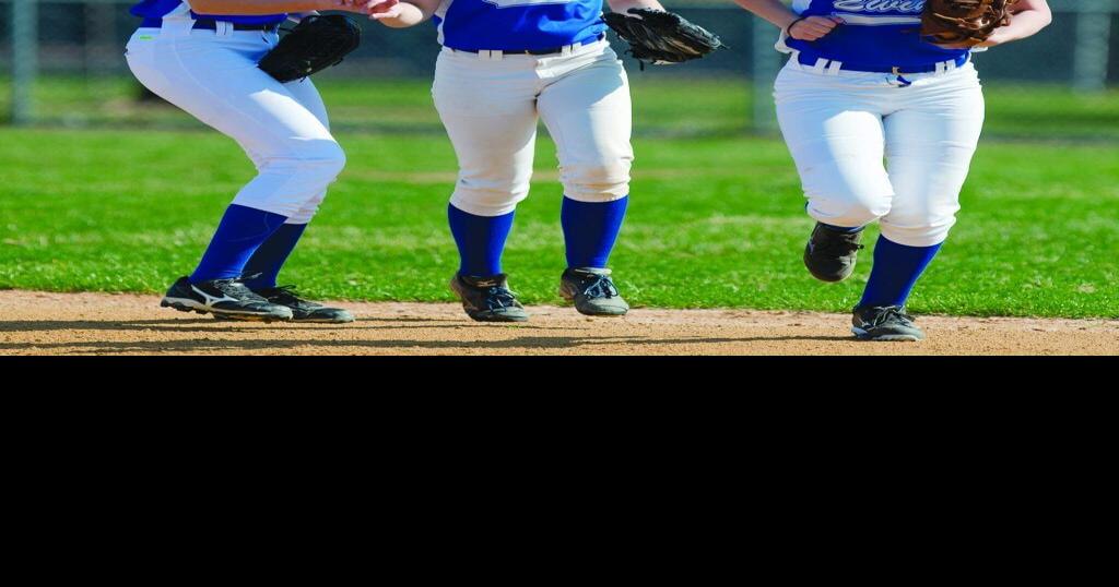 Ewing softball off to a fast start Ewing Observer