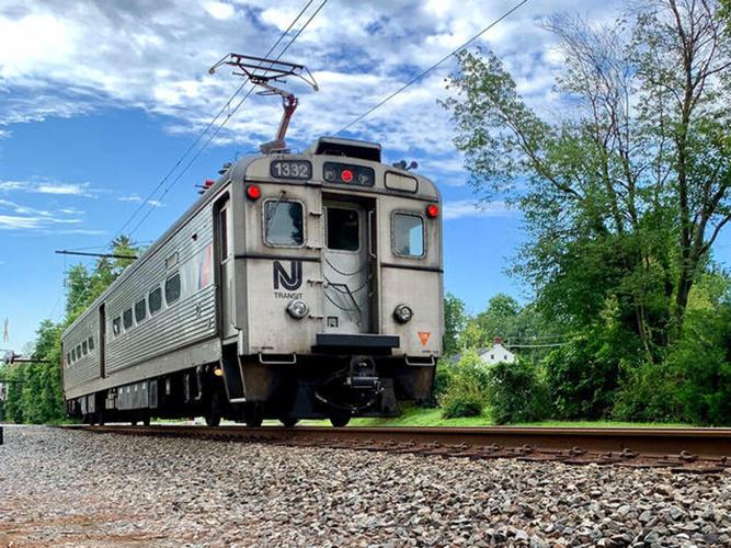 $190M light rail plan proposed to replace Dinky rail line | Business ...