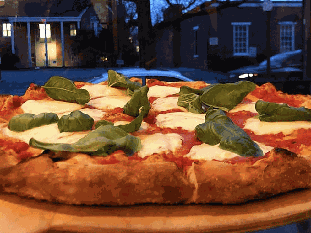 National website says Pizza Den in Princeton has best pizza in Central