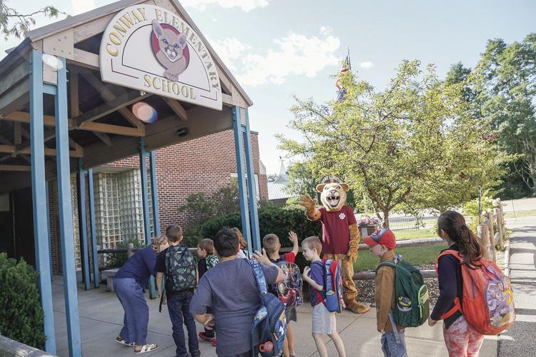 09-01-22 First Day Conway El entrance