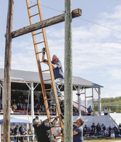 10-02-22 Fair ladder vertical