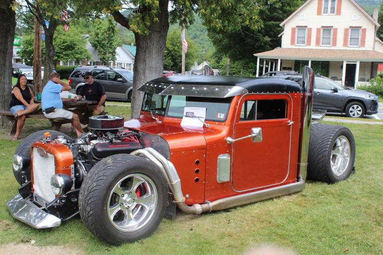Lancaster's Terry Hodges' customized Peterbilt 1988 hot rod was a popular vehicle