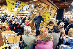 Cruz calls Iran dangerous and addresses Wall Street at Sun ed board