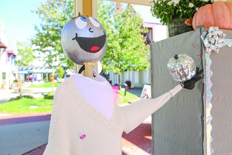 10-02-25 Pumpkin People settlers medium