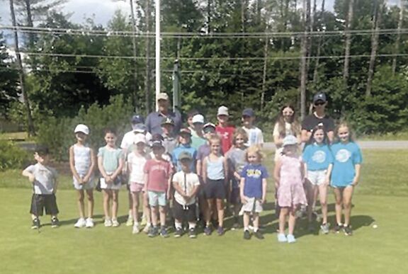 Golf Column - junior golfers group at Lake Kezar