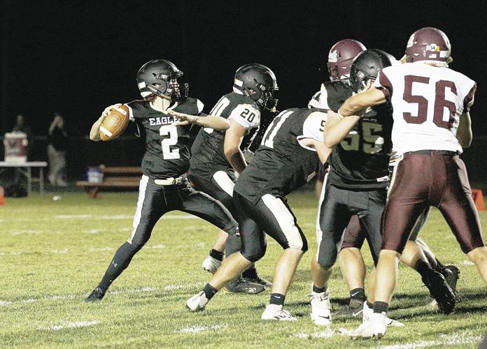 09-10-21 KHS FB throwing