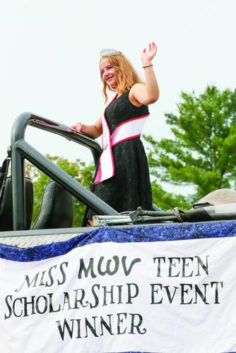 09-06-25 Mud Bowl Parade miss teen mwv