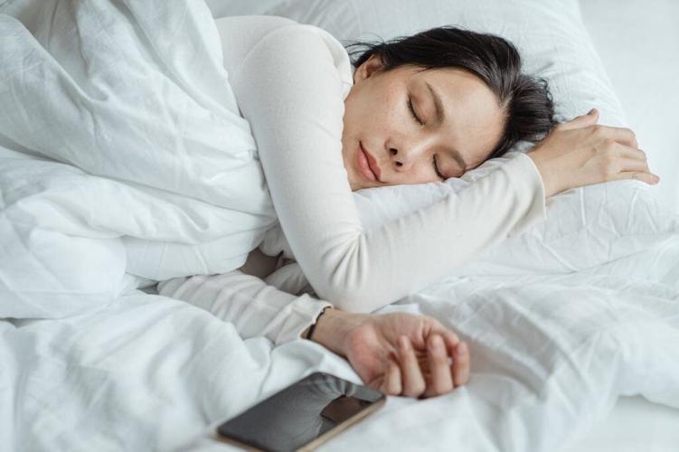 Regular bedtimes could lower blood pressure