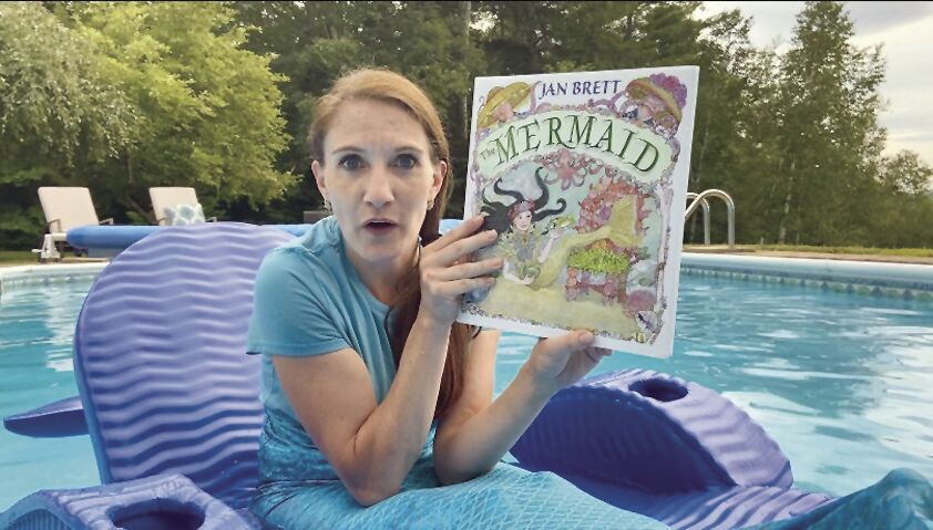 Aimeee Frechette as a mermaid