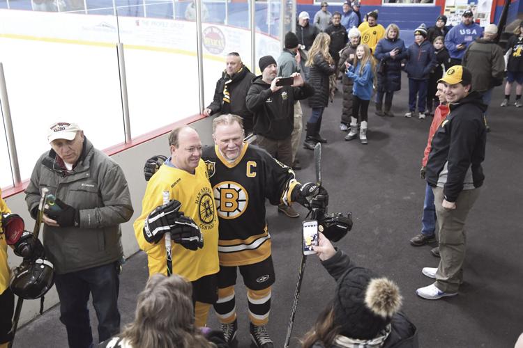 12-10-18 Bruins Alumni_middleton POSES
