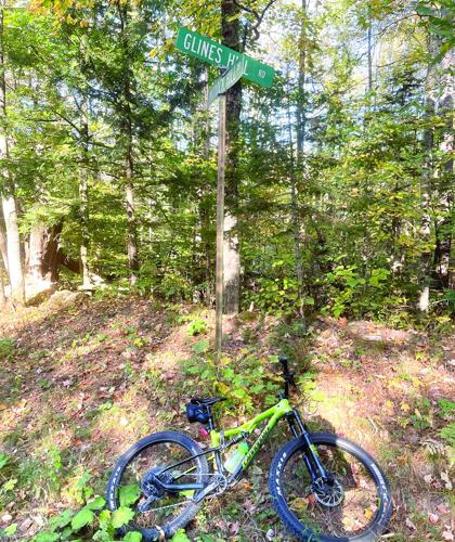 Wheel Family Fun - Modock and Modoc roads - sign Modoc Hill Road