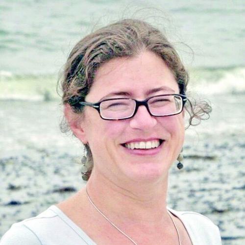 Kim De Vries