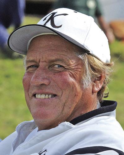 Hall of fame - coach Bob Burns