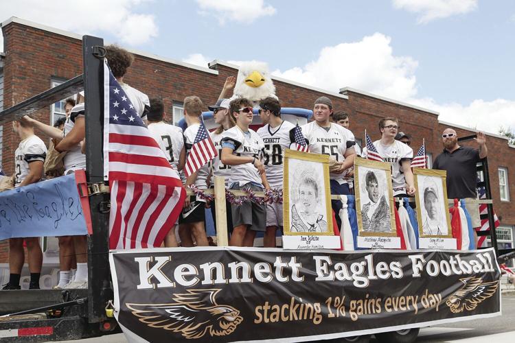 07-04-22 4th Conway Parade khs football
