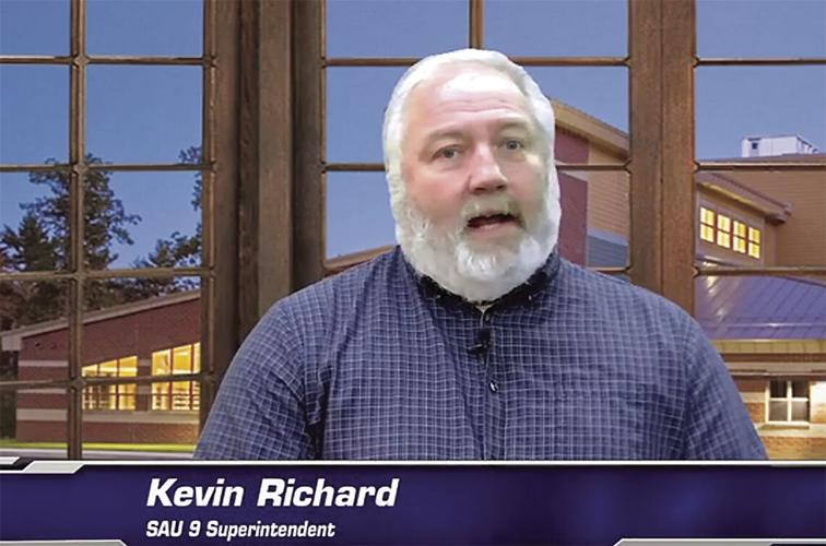 Kevin Richard on SUN TV - closing a school - solo